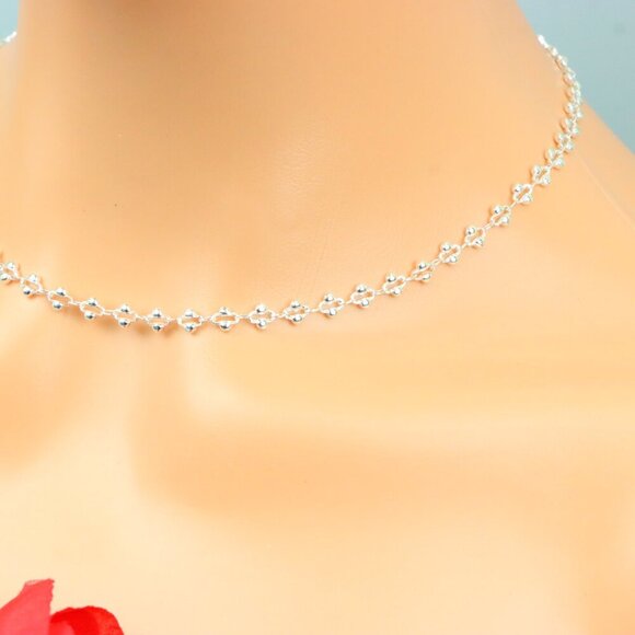 Delicate & Contemporary Necklace Chain, A Lovely Choice for Women, EVCH1762 - Picture 2 of 10